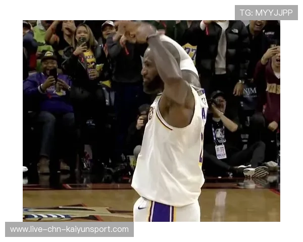 湖人关键时刻连得五分，惊险守住胜利，湖人出战