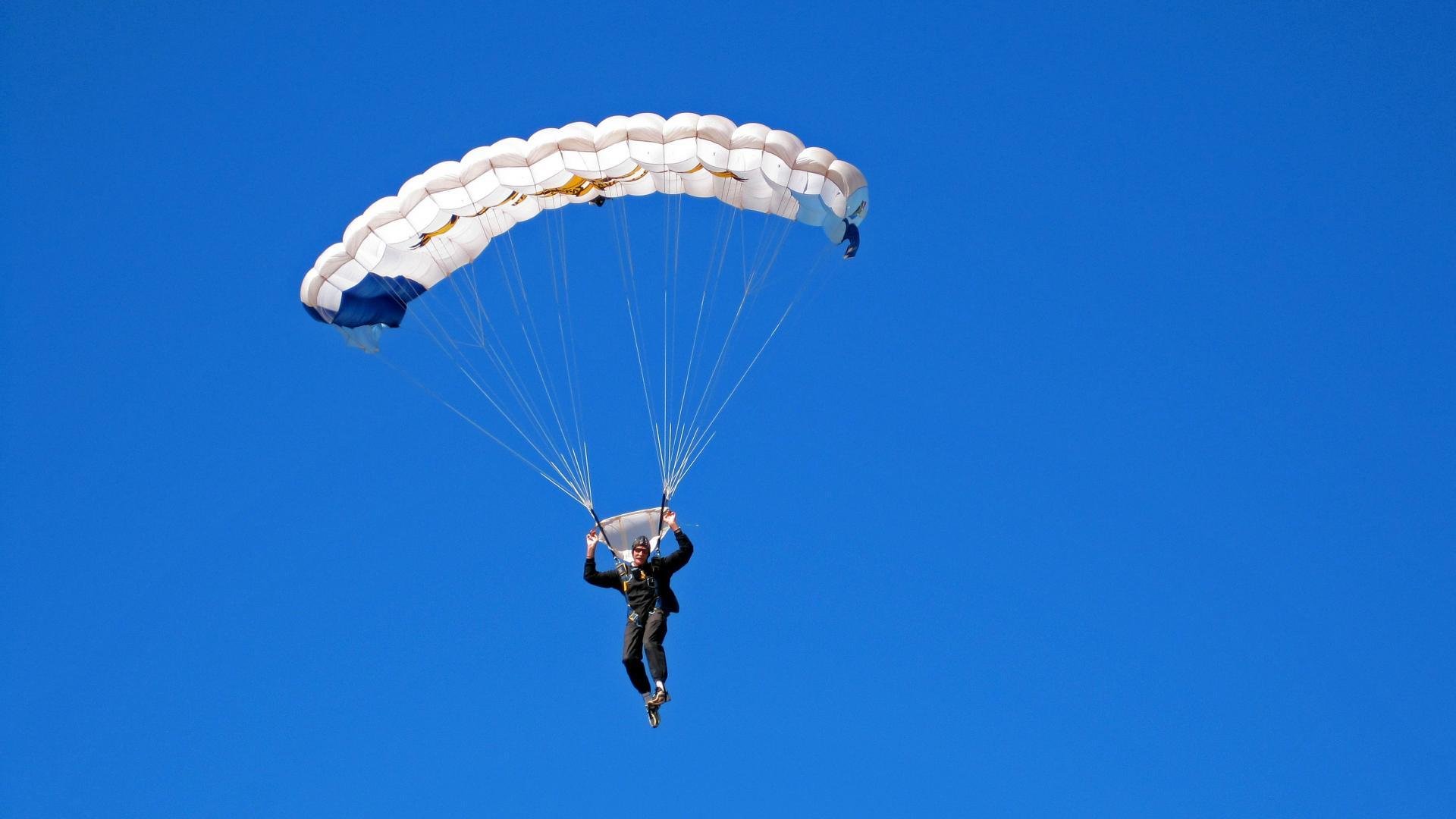 开云体育在线登入-乌干达女篮在非洲锦标赛中势如破竹，体育强国的步伐不断扩大，乌干达篮球比赛