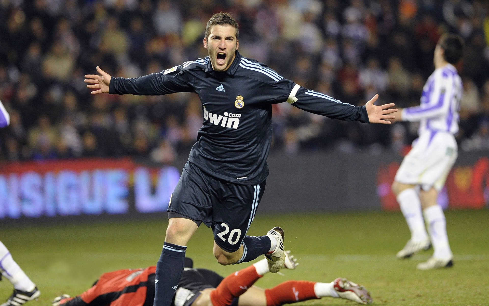 西甲盘点:最精彩的盘带过人战术,盘带大师巴西