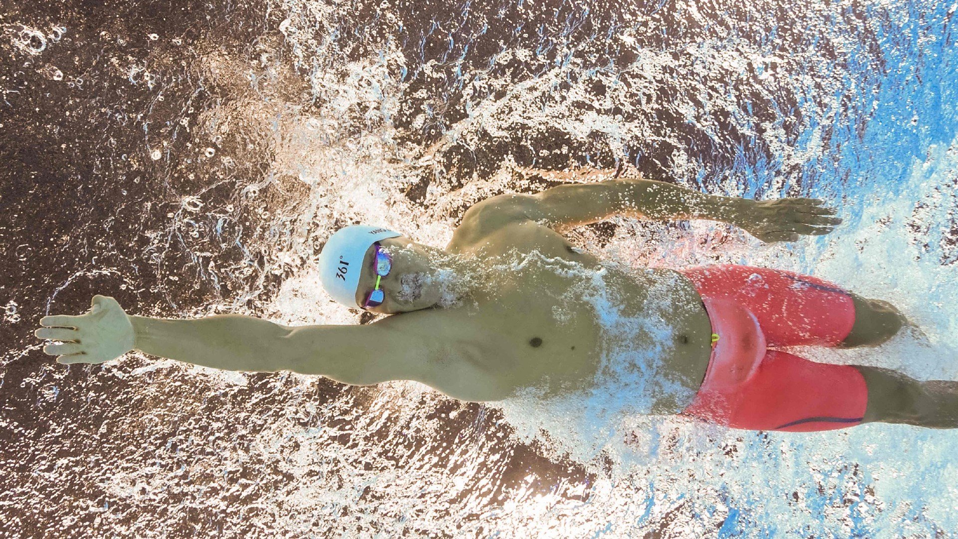 中国足球球员国体体育课与课余训练时间冲突问题，中国足球体能训练的问题